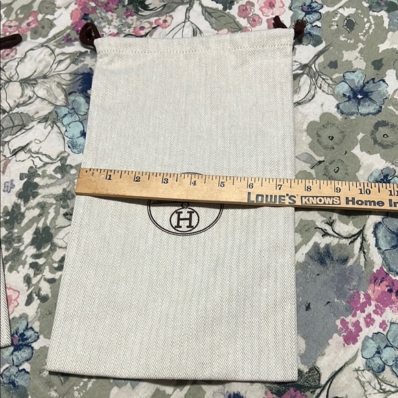Hermès Beige Drawstring Dust Bags bundle of 2 - Picture 3 of 6